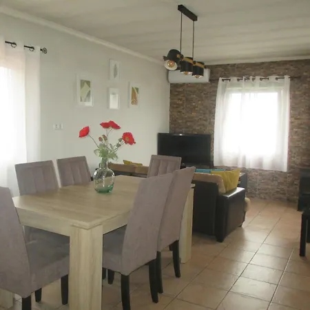 Casa Dos Avos Tatil Evi Canas de Senhorim